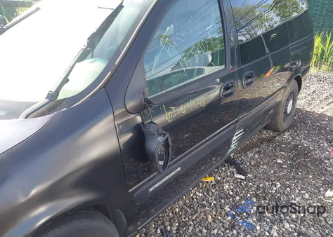 2003 Chevrolet Venture Warner Bros. Edition from USA, damaged, VIN 1GNDX13E73D142070